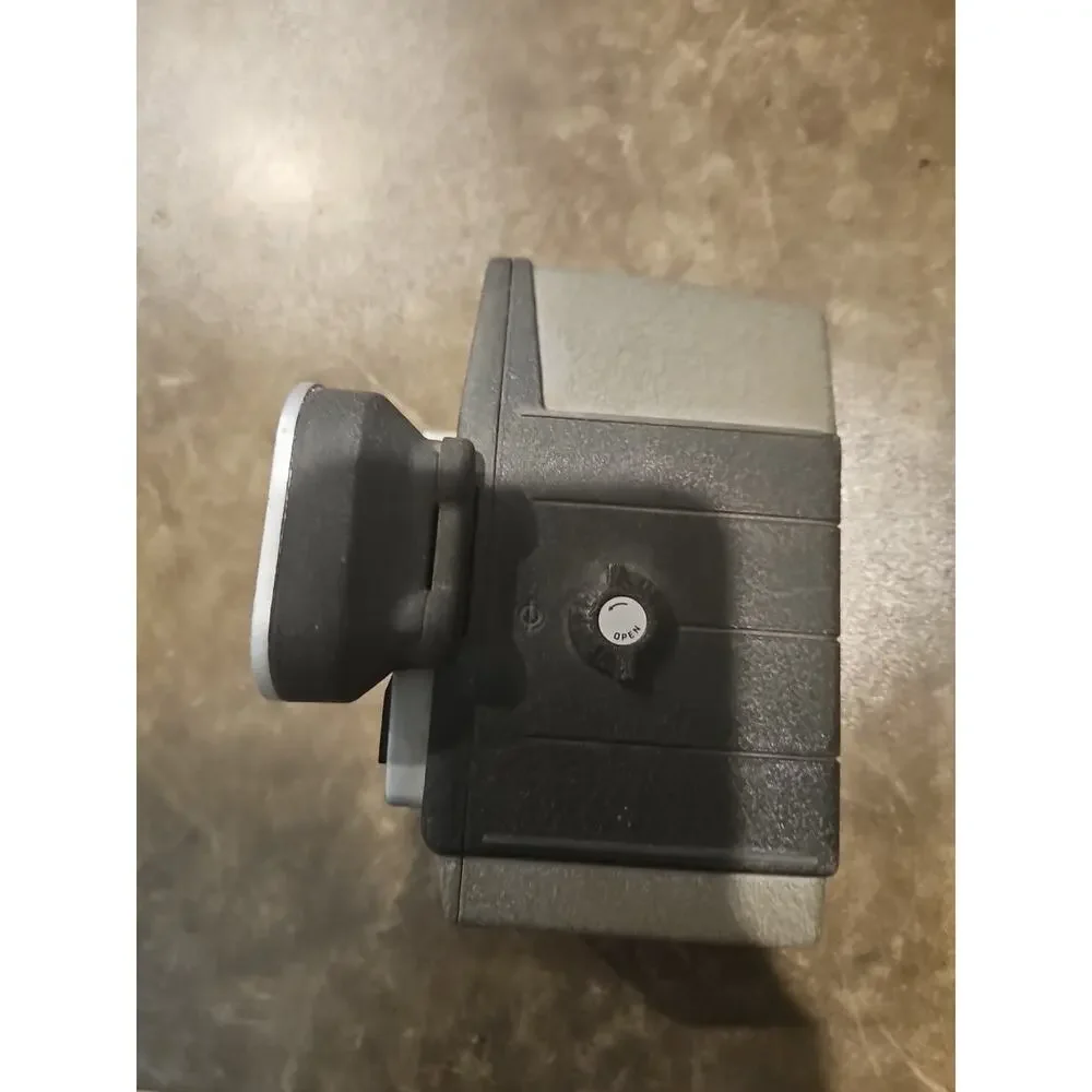 Bell and Howell bell howell